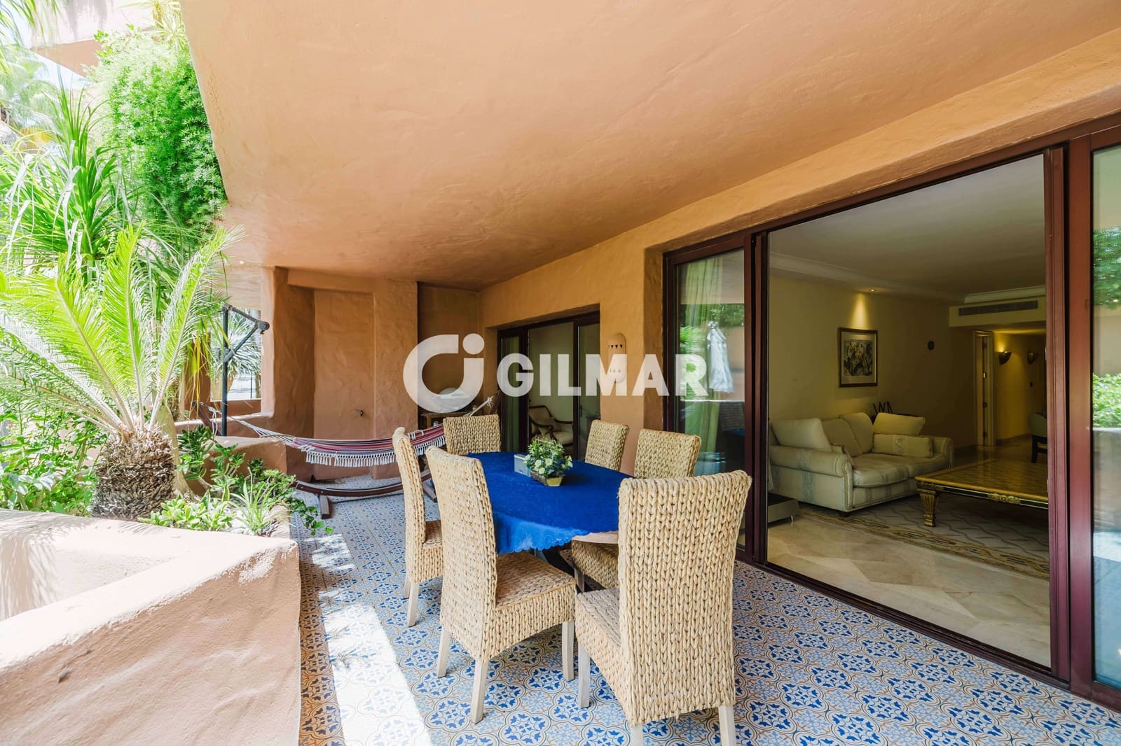 2 quarto Apartamento para venda em New Golden Mile com piscina - 995 000 € (Ref: 10141809)