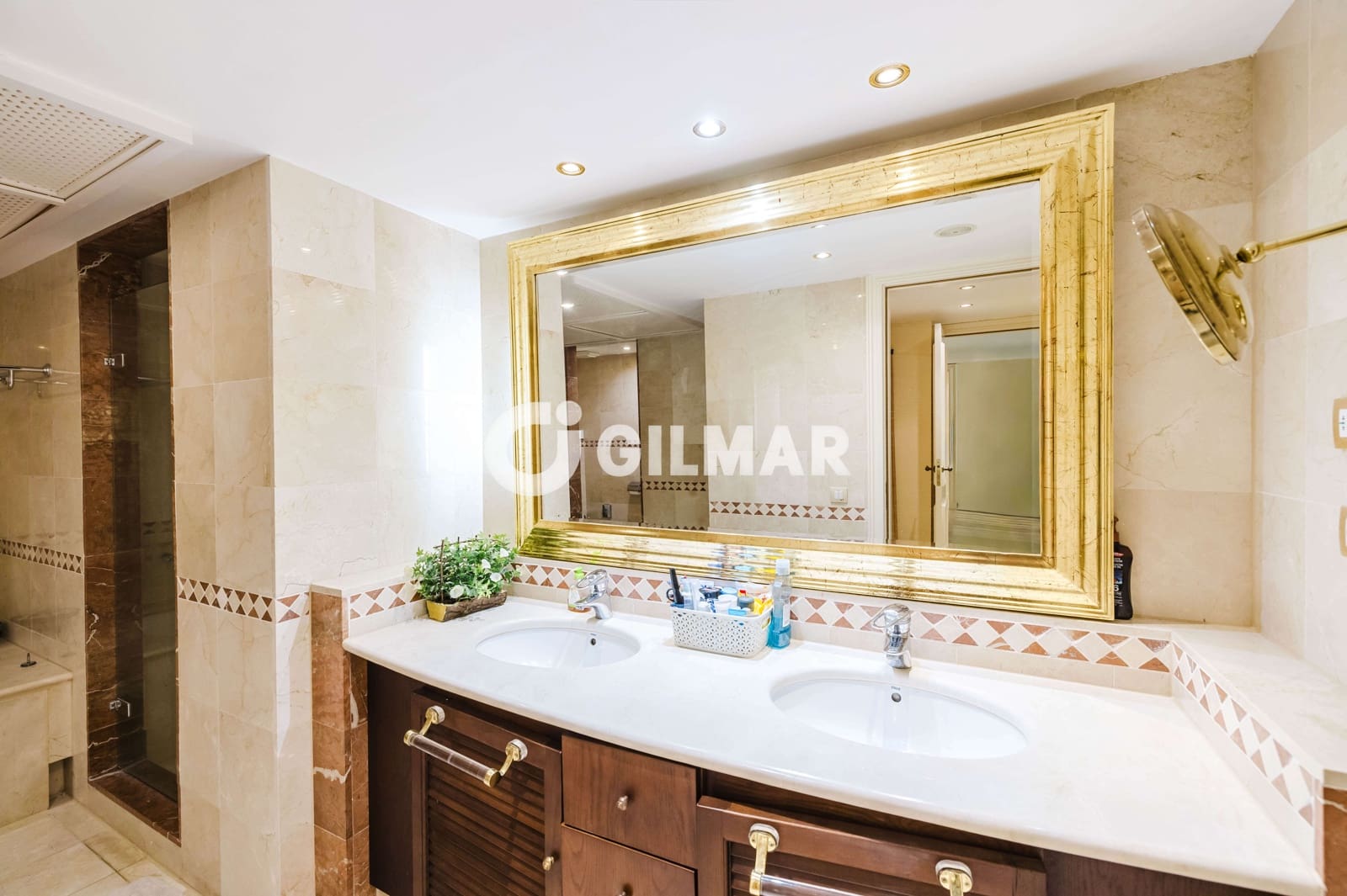 2 quarto Apartamento para venda em New Golden Mile com piscina - 995 000 € (Ref: 10141809)