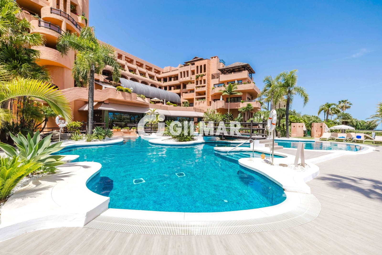 2 quarto Apartamento para venda em New Golden Mile com piscina - 995 000 € (Ref: 10141809)