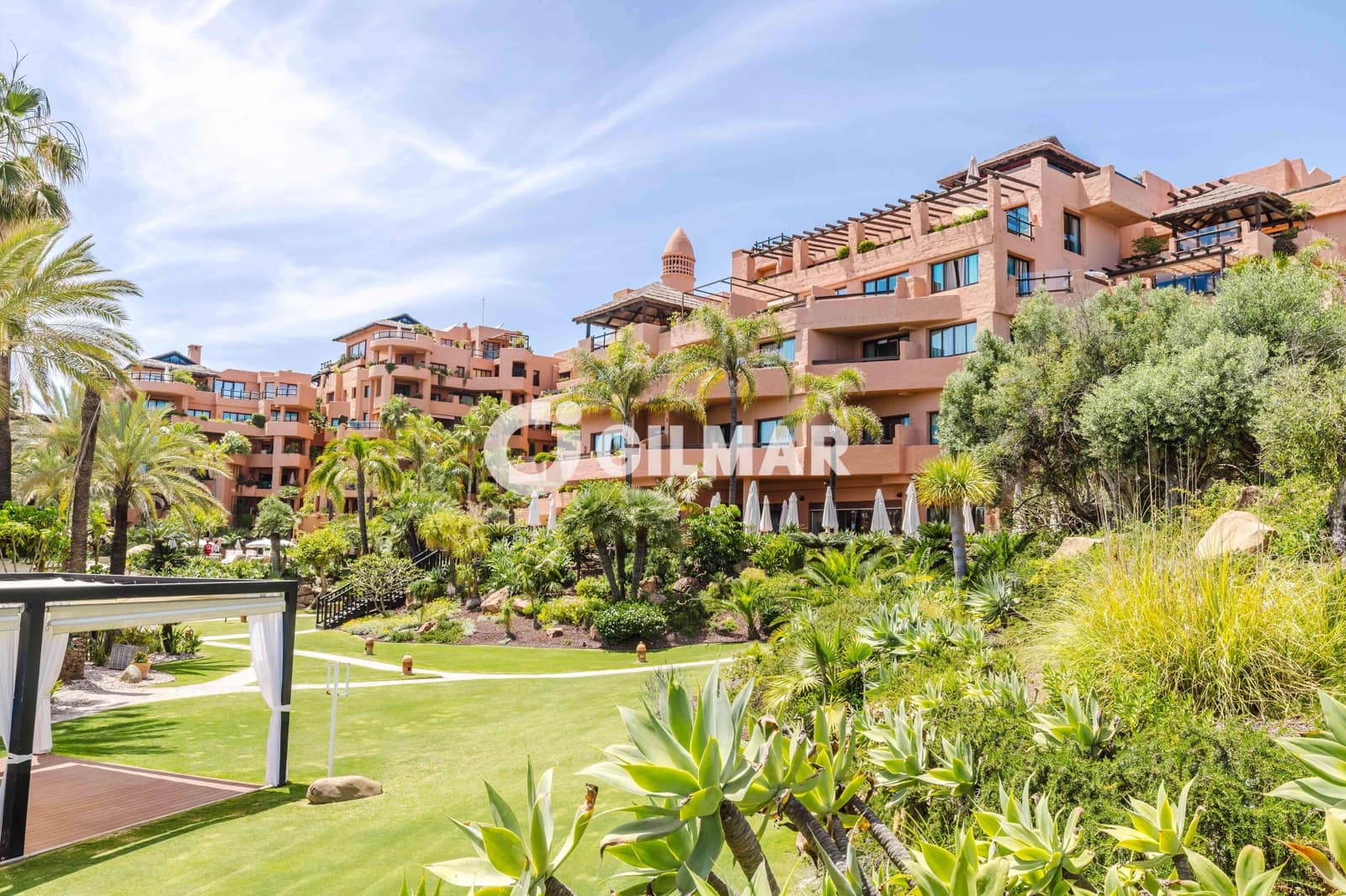2 quarto Apartamento para venda em New Golden Mile com piscina - 995 000 € (Ref: 10141809)