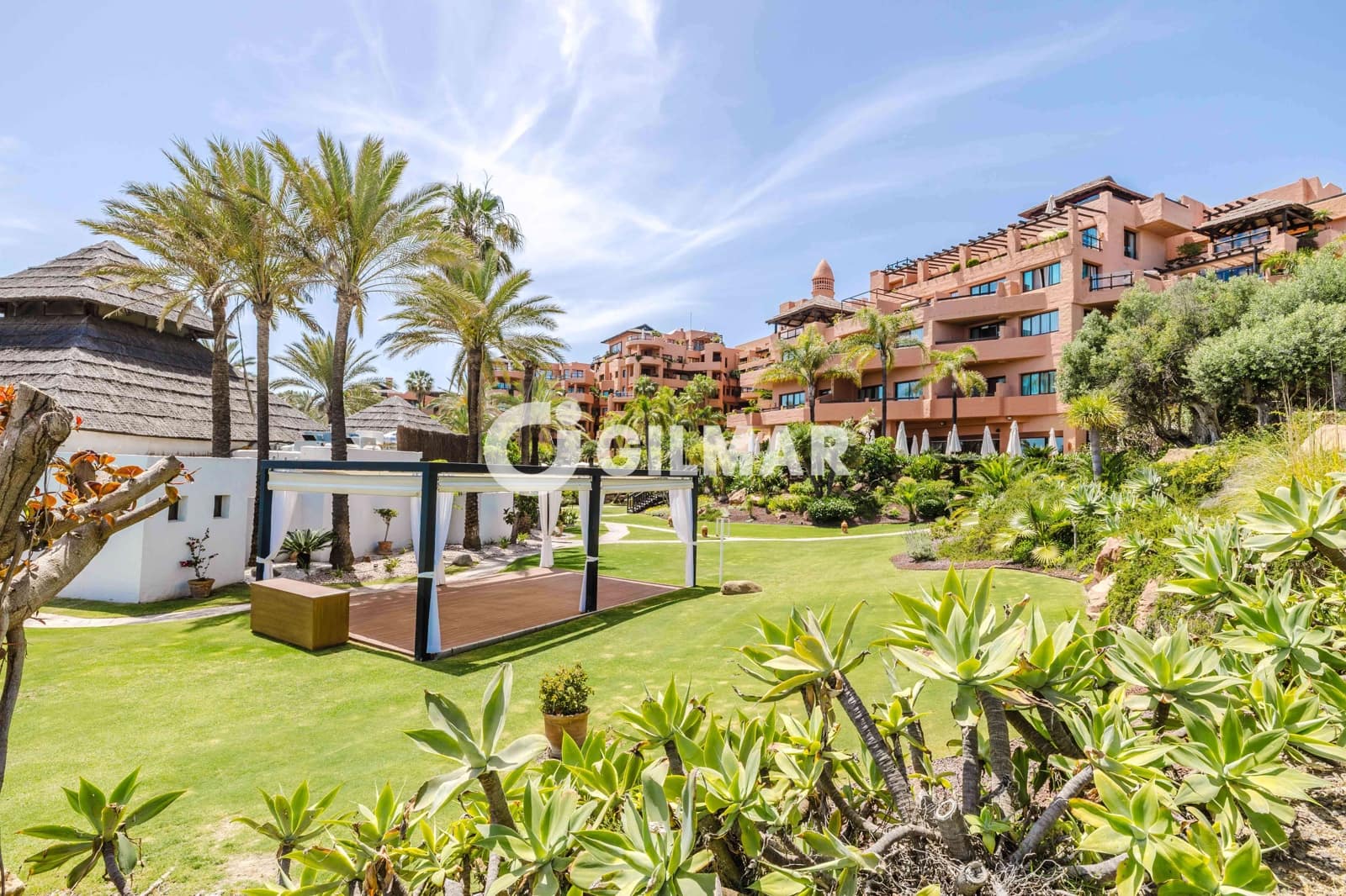 2 quarto Apartamento para venda em New Golden Mile com piscina - 995 000 € (Ref: 10141809)