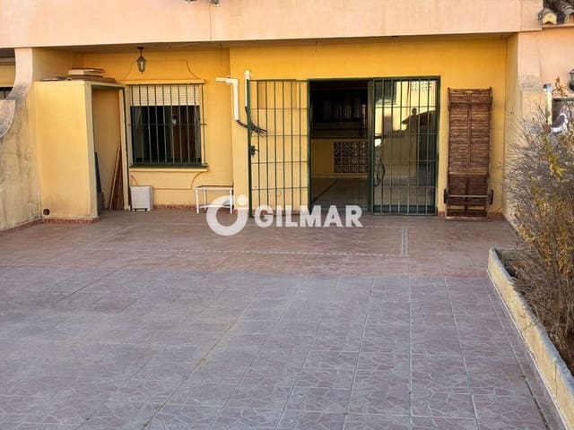 3 bedroom Flat for sale in Bel-Air, Estepona with pool - € 270,000 (Ref: 10141810)