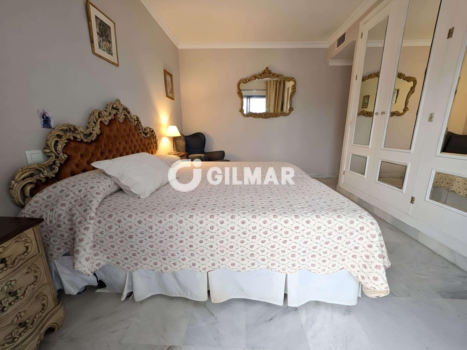 3 bedroom Flat for sale in Marbella with pool garage - € 750,000 (Ref: 10145084)