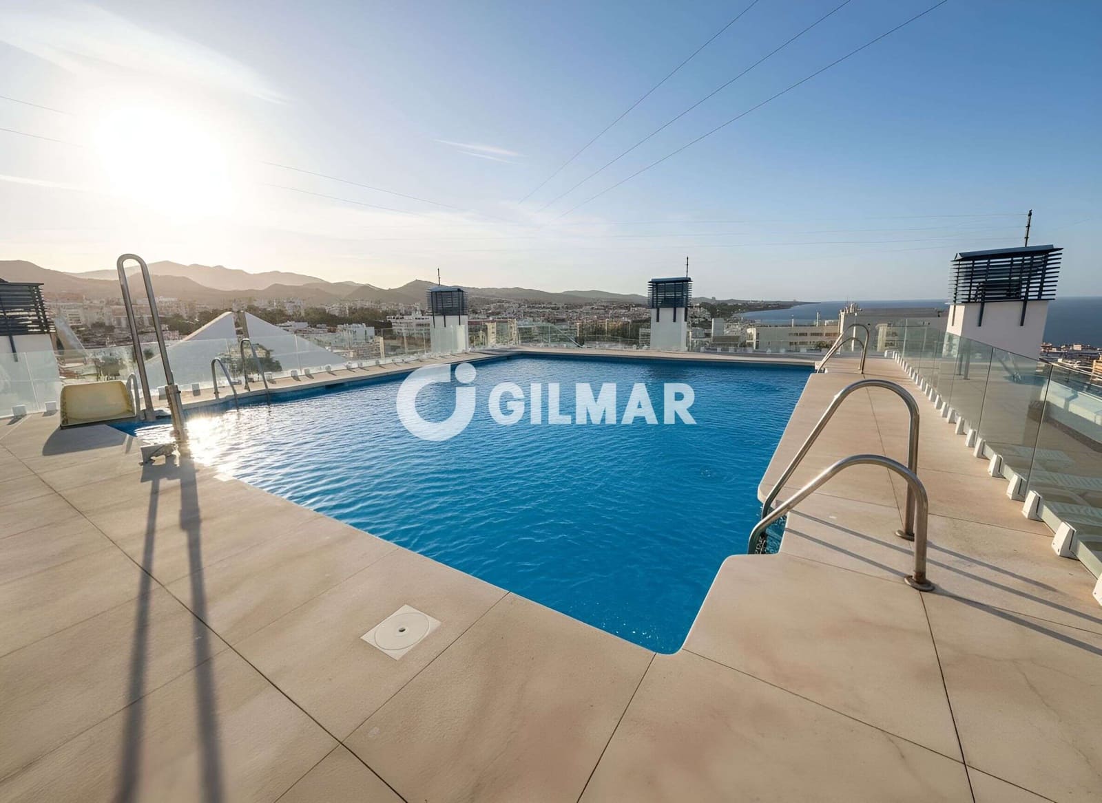 3 bedroom Flat for sale in Marbella with pool garage - € 750,000 (Ref: 10145084)