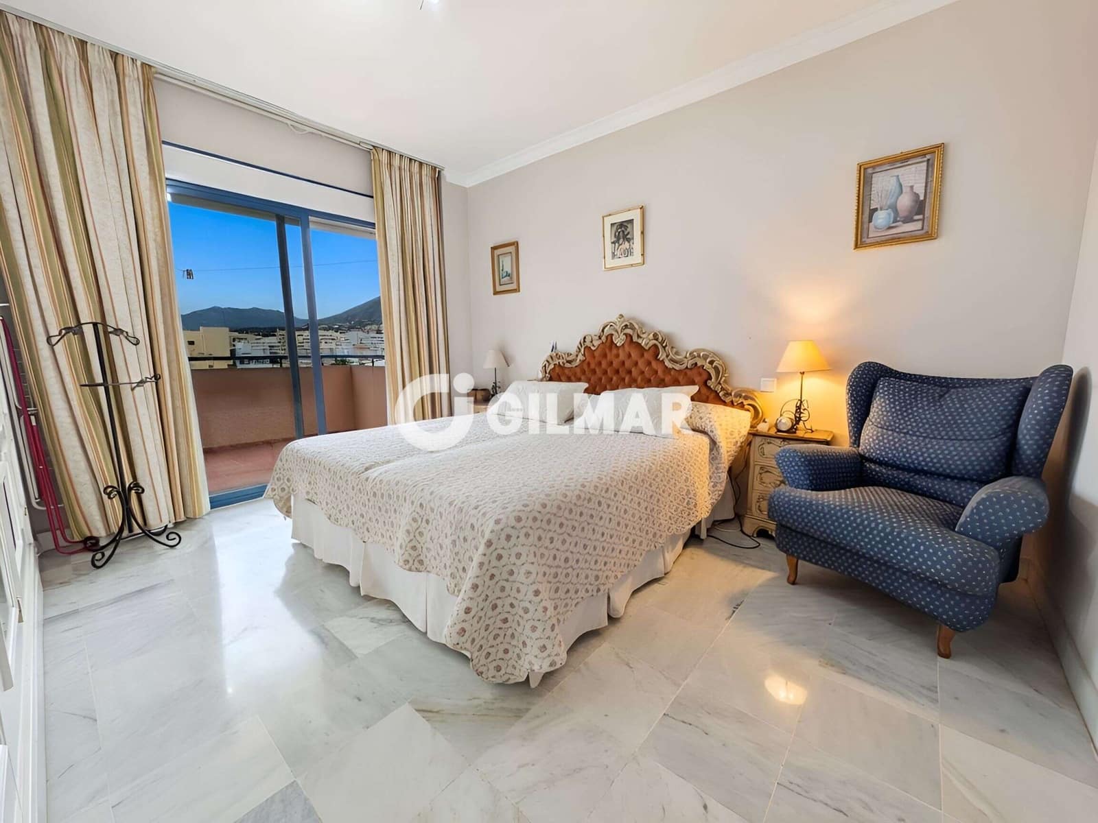 3 bedroom Flat for sale in Marbella with pool garage - € 750,000 (Ref: 10145084)