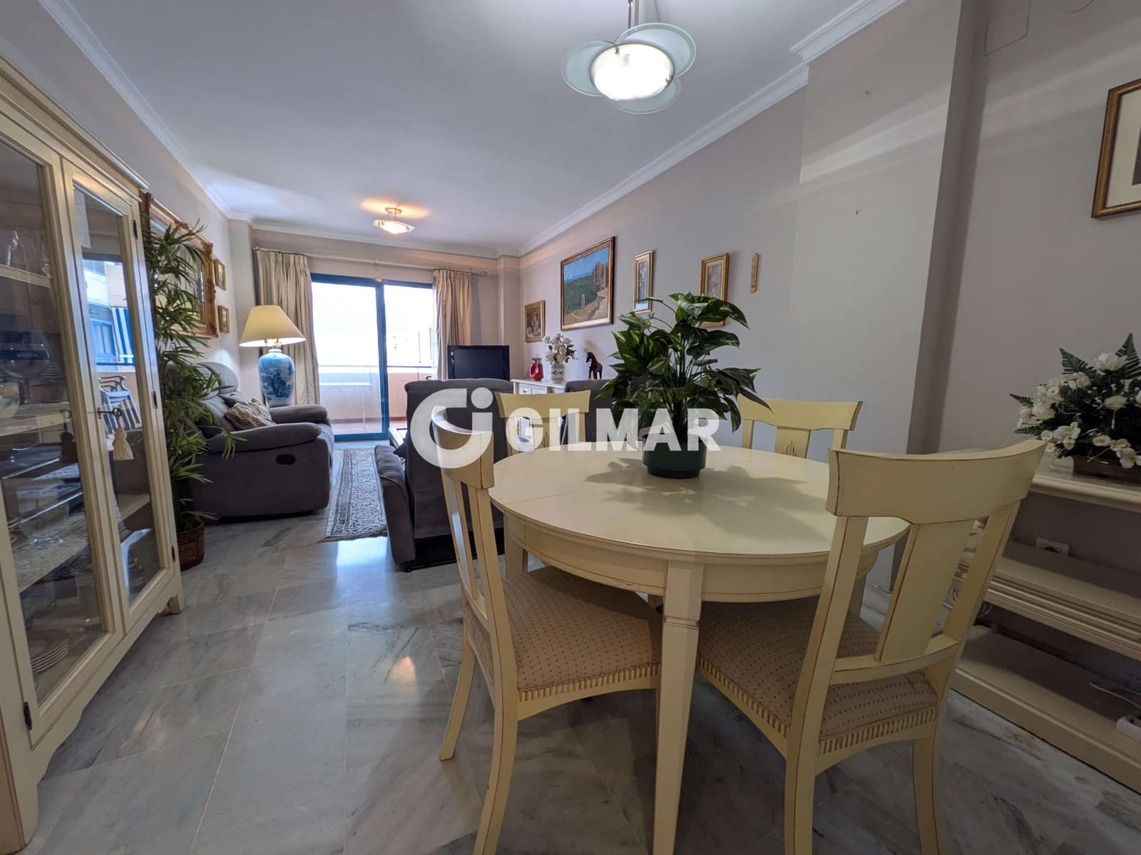 3 bedroom Flat for sale in Marbella with pool garage - € 750,000 (Ref: 10145084)