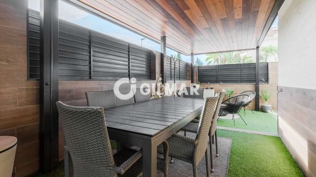 4 soveværelse Semi-Rækkehus til salg i Jerez de la Frontera med swimmingpool garage - € 569.000 (Ref: 10154351)