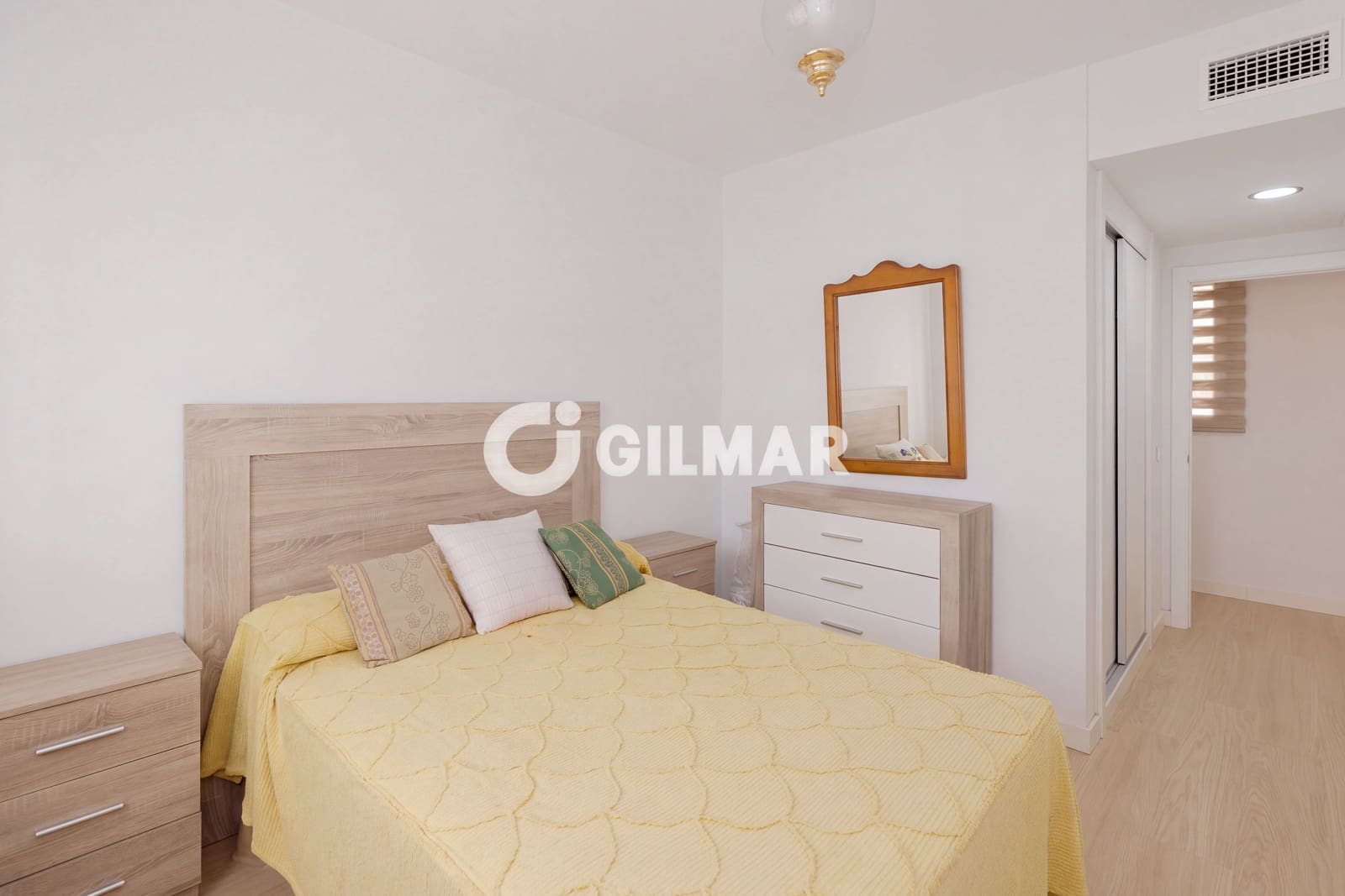 3 soverom Leilighet til salgs i Estepona med garasje - € 480 000 (Ref: 10155353)