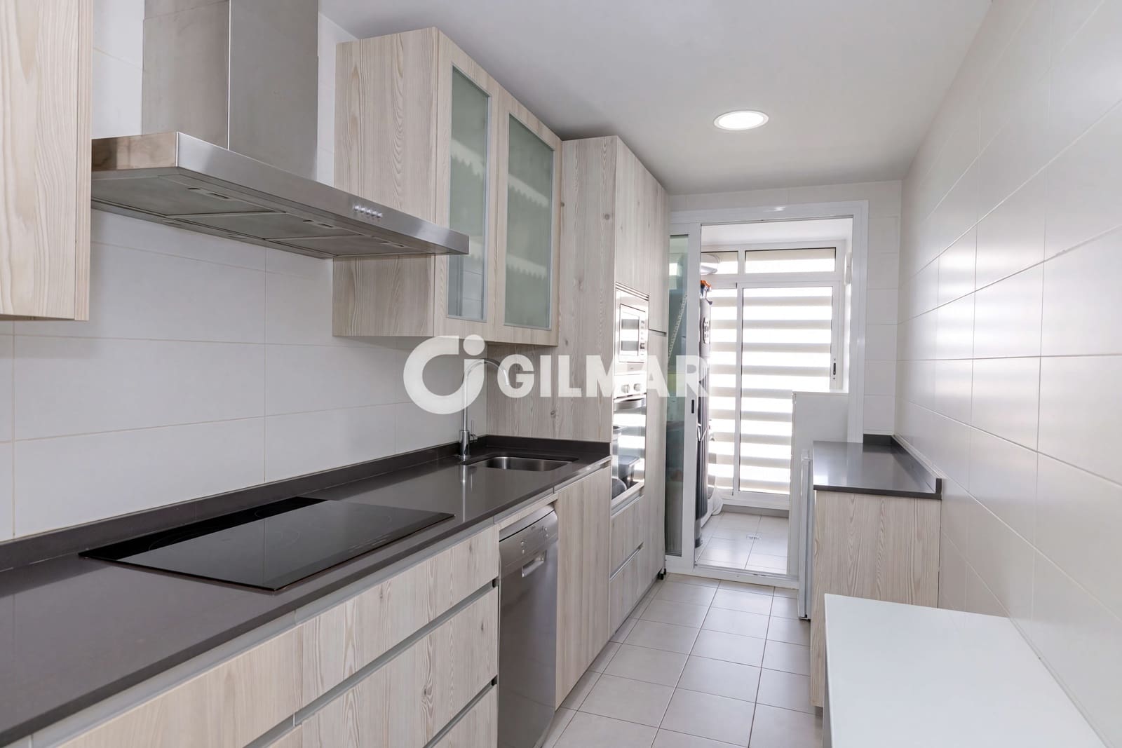 3 soverom Leilighet til salgs i Estepona med garasje - € 480 000 (Ref: 10155353)