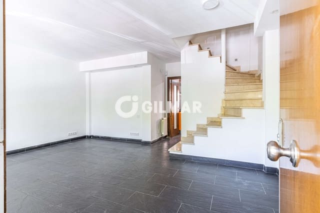 3 camera da letto Villetta a Schiera in vendita in Majadahonda con piscina garage - 680.000 € (Rif: 10155911)