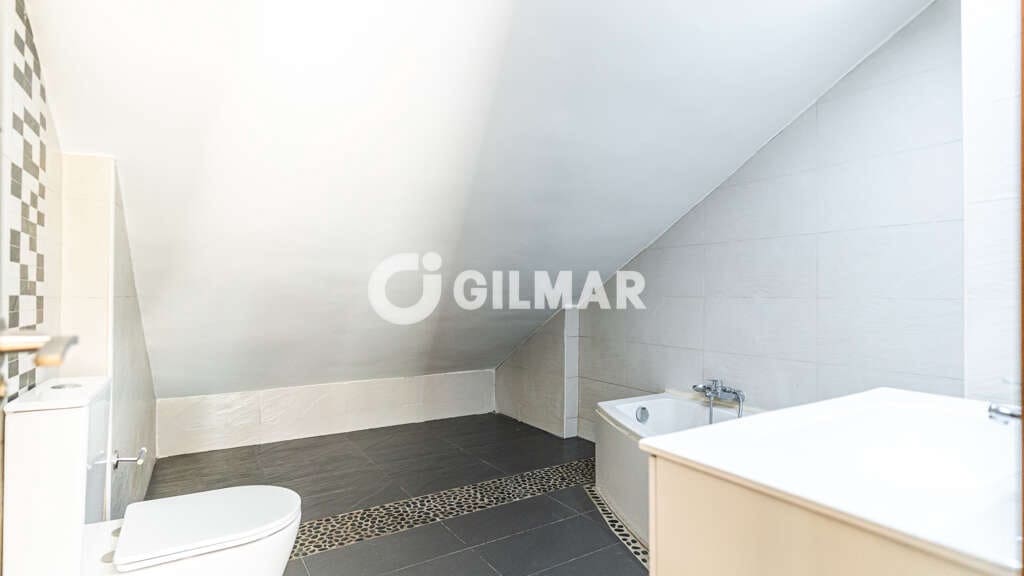 3 bedroom Terraced Villa for sale in Majadahonda with pool garage - € 680,000 (Ref: 10155911)