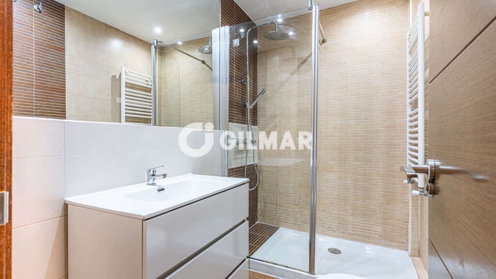 3 bedroom Terraced Villa for sale in Majadahonda with pool garage - € 680,000 (Ref: 10155911)
