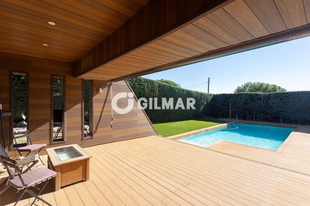 4 soverom Villa til salgs i Valdemorillo med svømmebasseng garasje - € 980 000 (Ref: 10156956)