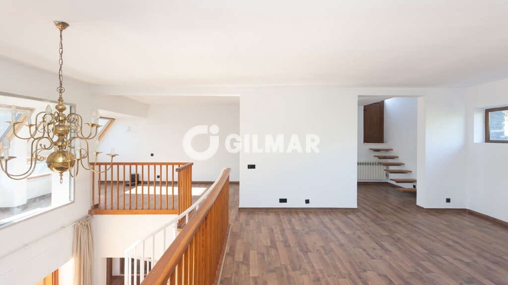 4 bedroom Villa for sale in Valdemorillo with pool garage - € 980,000 (Ref: 10156956)