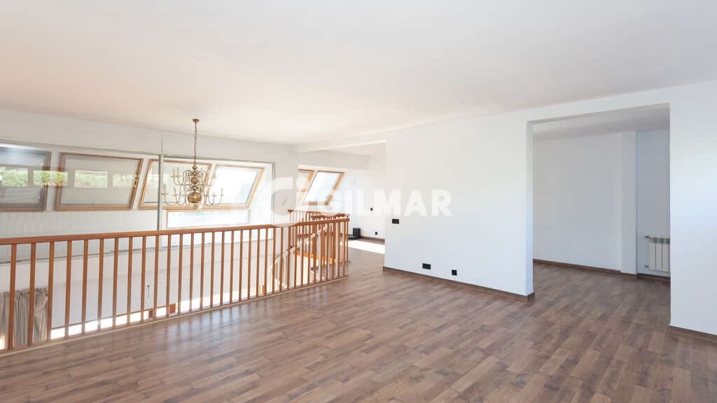 4 bedroom Villa for sale in Valdemorillo with pool garage - € 980,000 (Ref: 10156956)