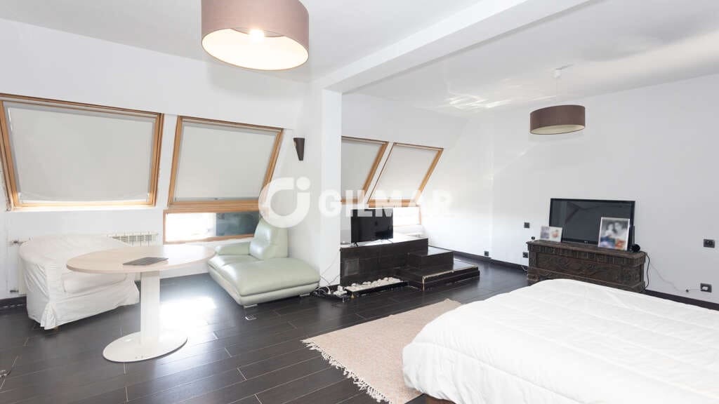 4 bedroom Villa for sale in Valdemorillo with pool garage - € 980,000 (Ref: 10156956)