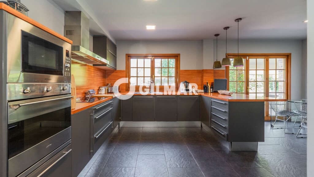 4 soverom Villa til salgs i La Moraleja med svømmebasseng garasje - € 4 250 000 (Ref: 10158733)