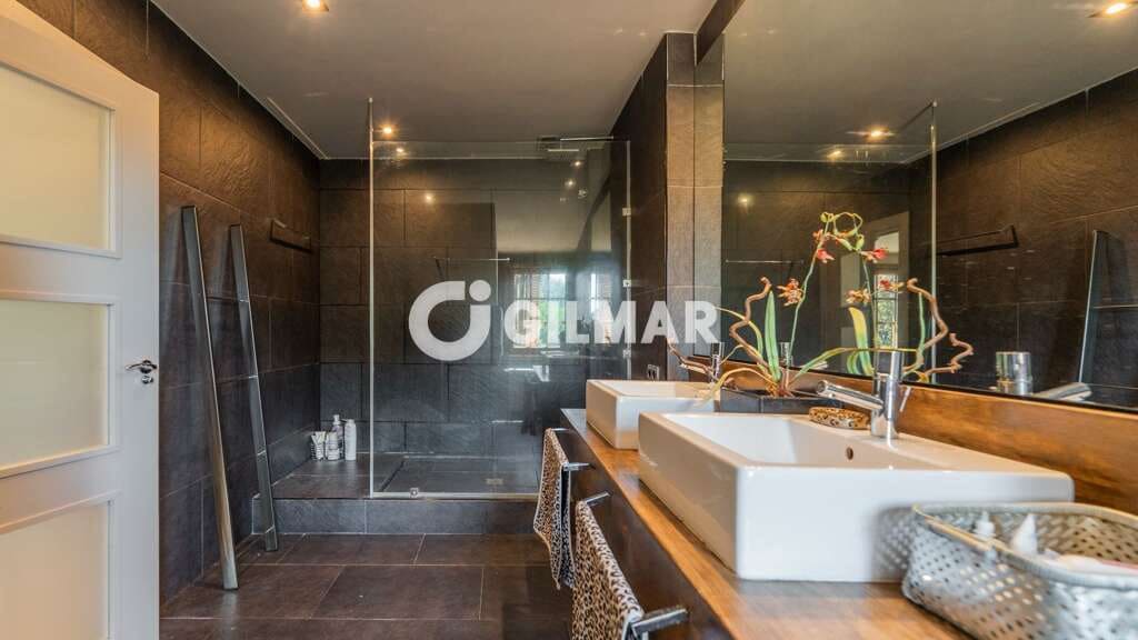 4 soverom Villa til salgs i La Moraleja med svømmebasseng garasje - € 4 250 000 (Ref: 10158733)