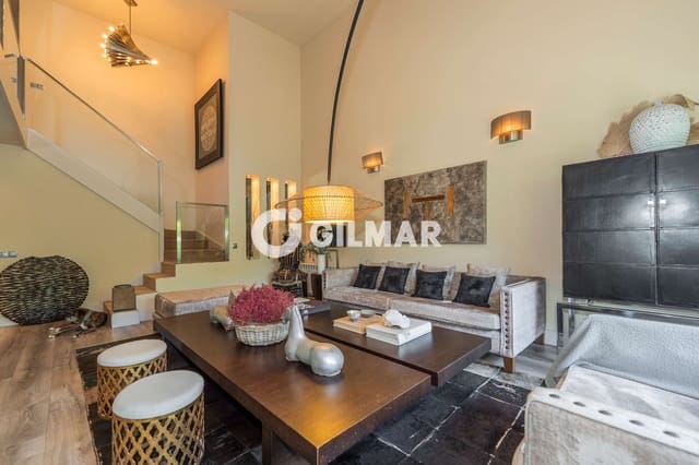 Chalet de 4 habitaciones en La Moraleja, Alcobendas en venta con piscina garaje - 4.250.000 € (Ref: 10158733)