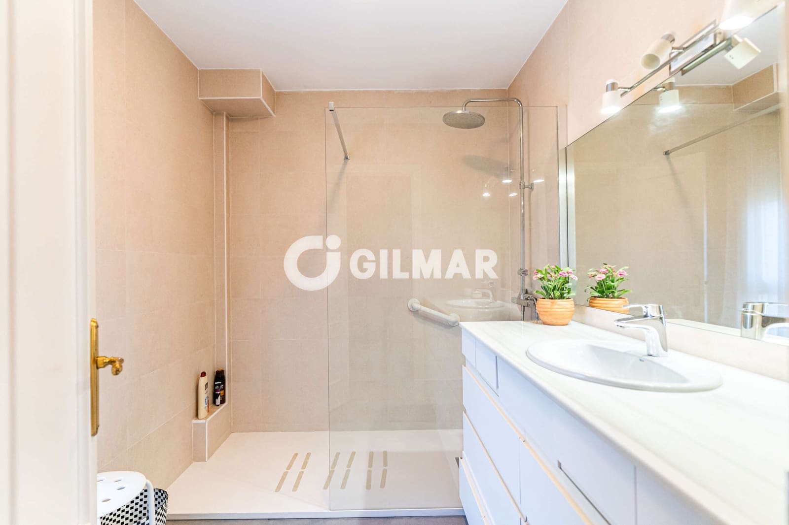 5 soverom Villa til salgs i Madrid by med garasje - € 1 295 000 (Ref: 10160008)