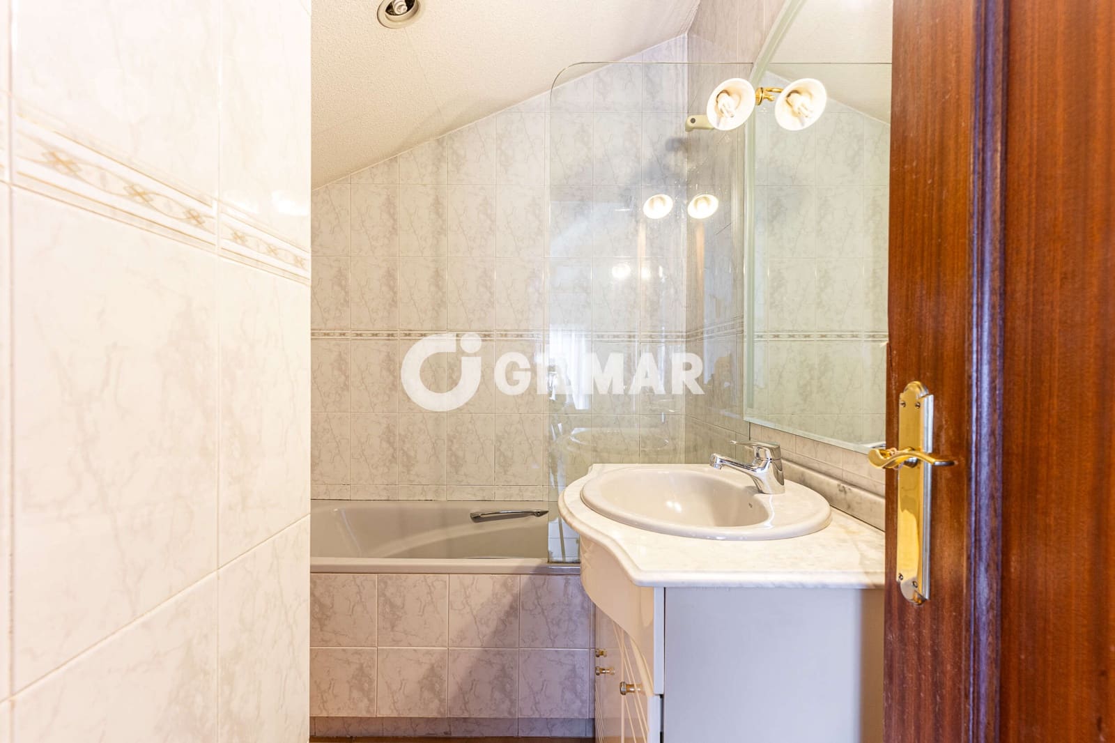 5 soverom Villa til salgs i Madrid by med garasje - € 1 295 000 (Ref: 10160008)