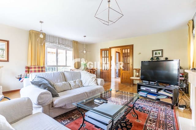 5 soverom Villa til salgs i Peñagrande, Madrid by med garasje - € 1 295 000 (Ref: 10160008)