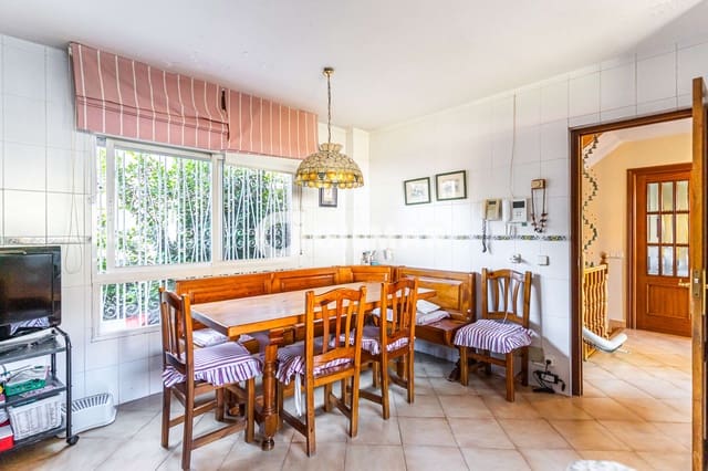 5 soverom Villa til salgs i Peñagrande, Madrid by med garasje - € 1 295 000 (Ref: 10160008)