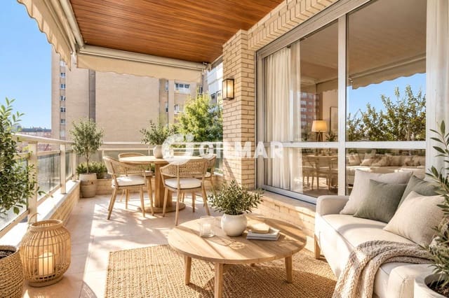 5 soveværelse Lejlighed til salg i La Paz, Madrid by med swimmingpool garage - € 1.025.000 (Ref: 10160130)