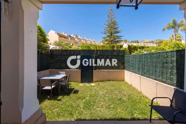 4 makuuhuone Rivitalo myytävänä paikassa La Patera, Marbella mukana uima-altaan 
autotalli - 640 000 € (Ref: 10165774)