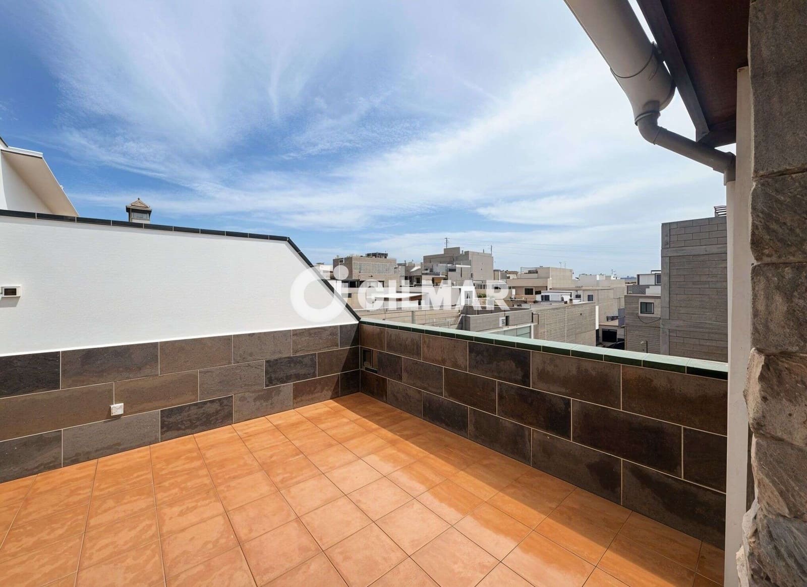 Piso de 3 habitaciones en Guargacho en venta con garaje - 280.000 € (Ref: 10165927)