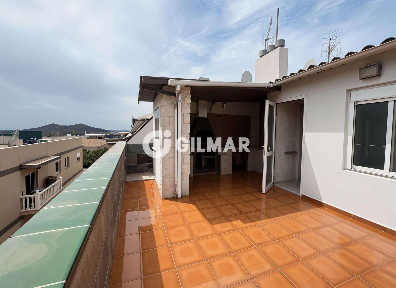 Piso de 3 habitaciones en Guargacho en venta con garaje - 280.000 € (Ref: 10165927)