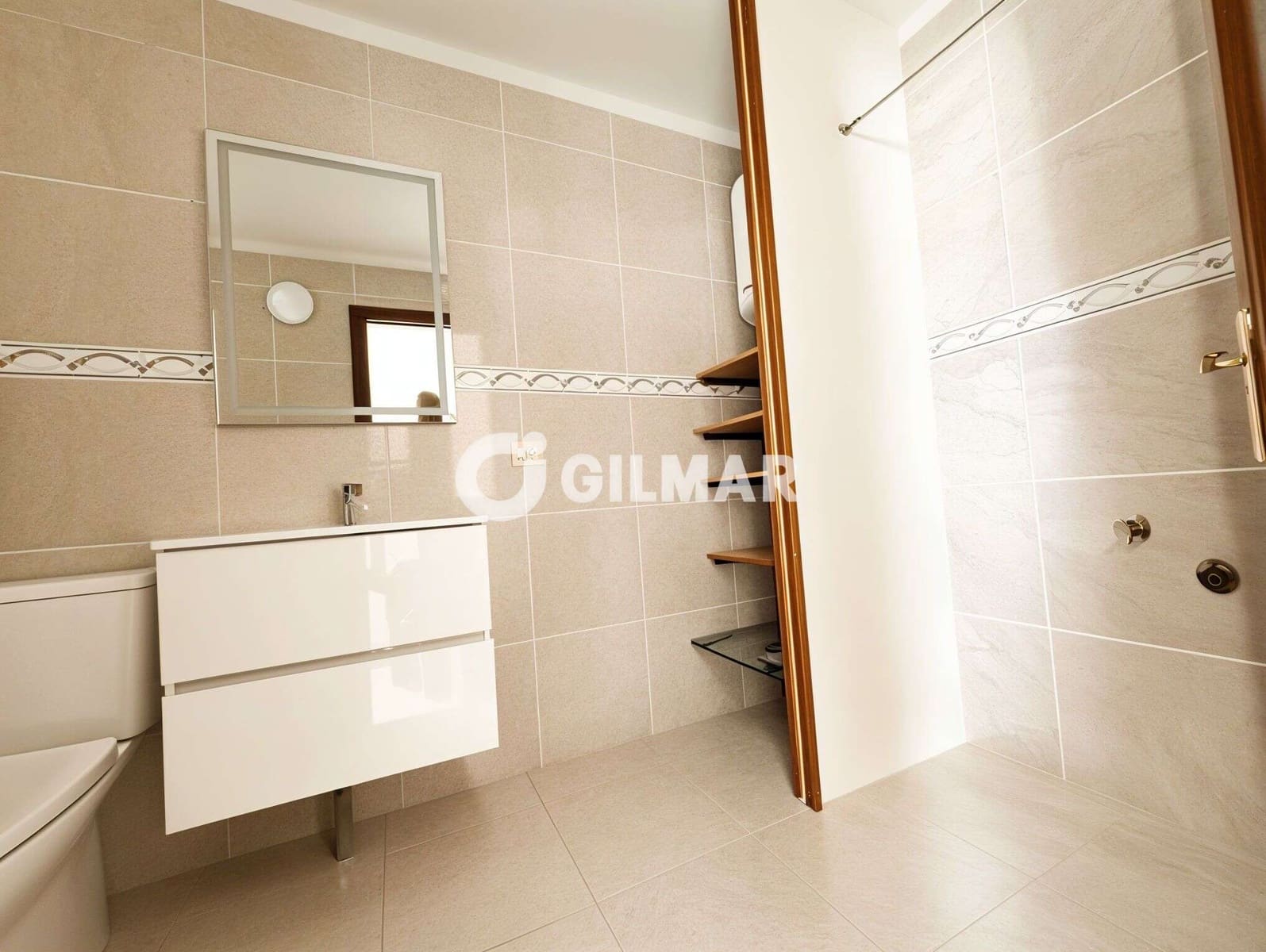 Piso de 3 habitaciones en Guargacho en venta con garaje - 280.000 € (Ref: 10165927)