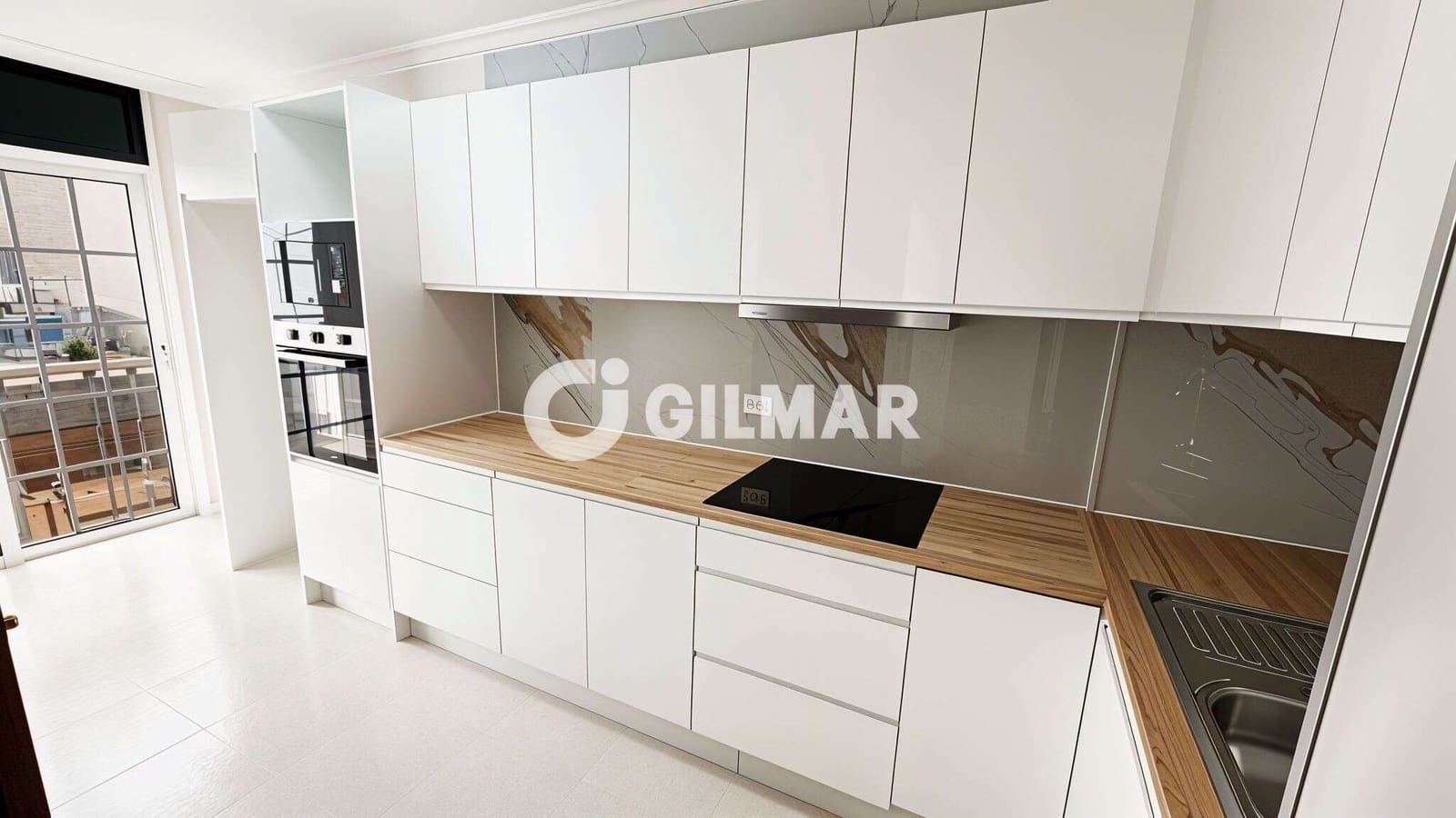 Piso de 3 habitaciones en Guargacho en venta con garaje - 280.000 € (Ref: 10165927)