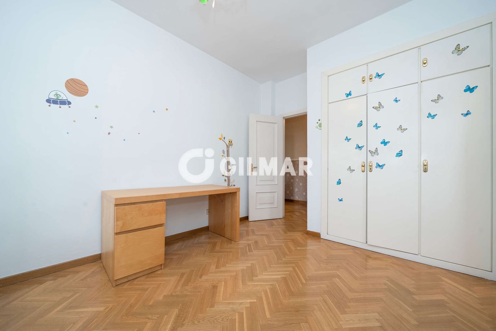 4 slaapkamer Villa te koop in Madrid stad met zwembad garage - € 1.825.000 (Ref: 10166967)