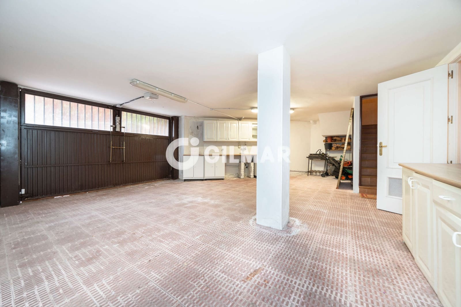 4 slaapkamer Villa te koop in Madrid stad met zwembad garage - € 1.825.000 (Ref: 10166967)