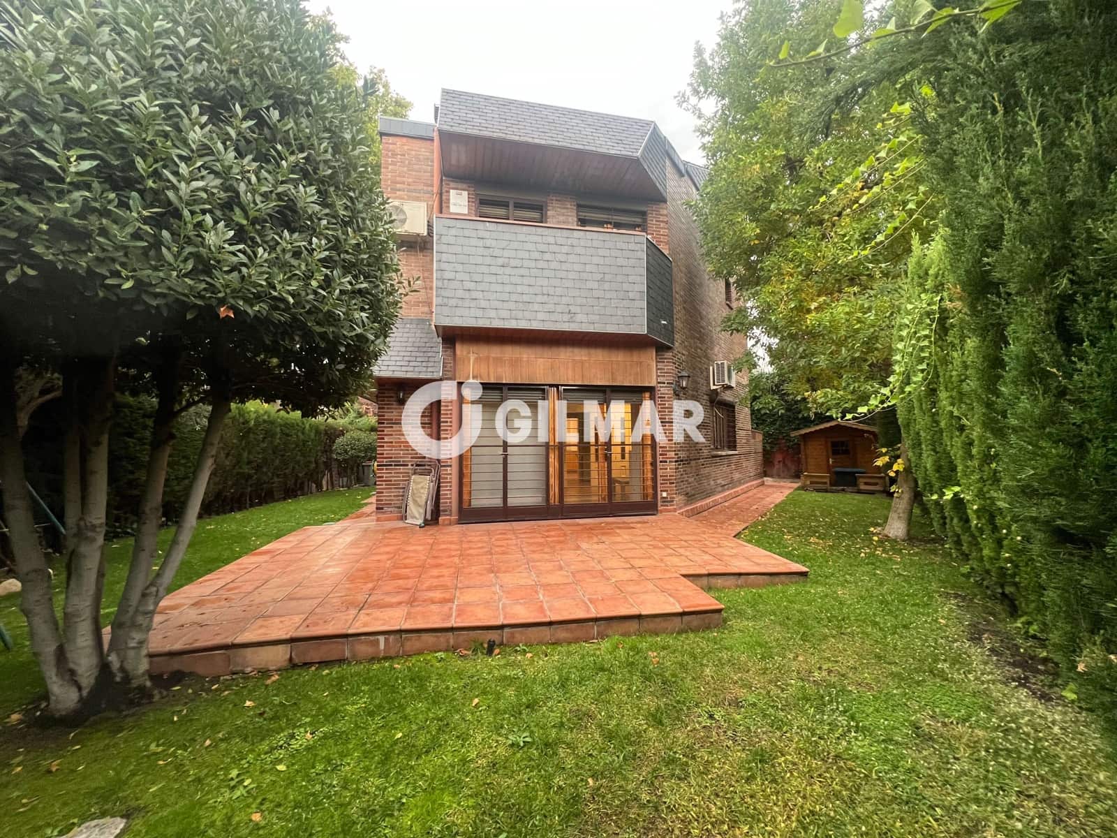 4 soveværelse Villa til salg i Madrid by med swimmingpool garage - € 1.825.000 (Ref: 10166967)