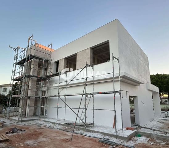 4 quarto Moradia para venda em Novo Sancti Petri, Chiclana de la Frontera com piscina garagem - 1 800 000 € (Ref: 10170281)