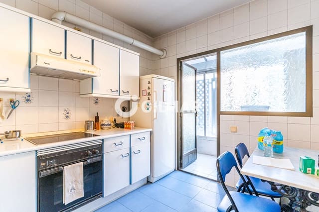 4 sypialnia Dom szeregowy na sprzedaż w Las Rozas de Madrid z basenem garażem - 849 000 € (Ref: 10172802)