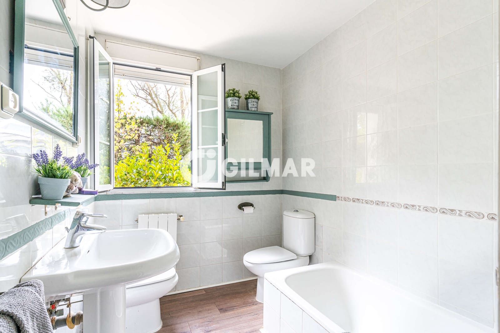 Chalet de 6 habitaciones en San Sebastián de los Reyes en venta con piscina garaje - 1.900.000 € (Ref: 10172977)
