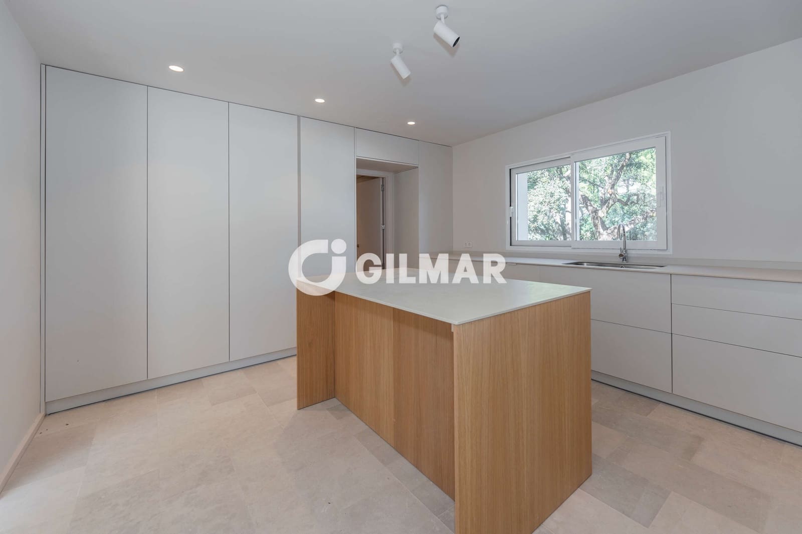 5 soverom Villa til salgs i San Sebastian de los Reyes med svømmebasseng - € 1 995 000 (Ref: 10172978)