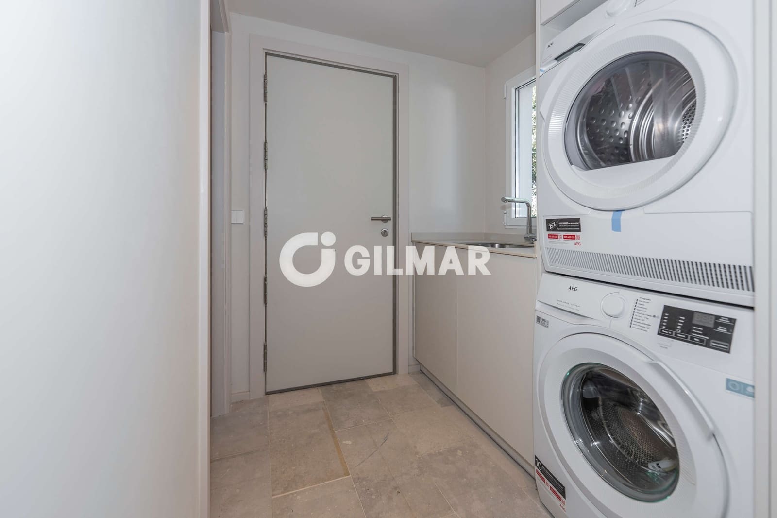 5 soverom Villa til salgs i San Sebastian de los Reyes med svømmebasseng - € 1 995 000 (Ref: 10172978)