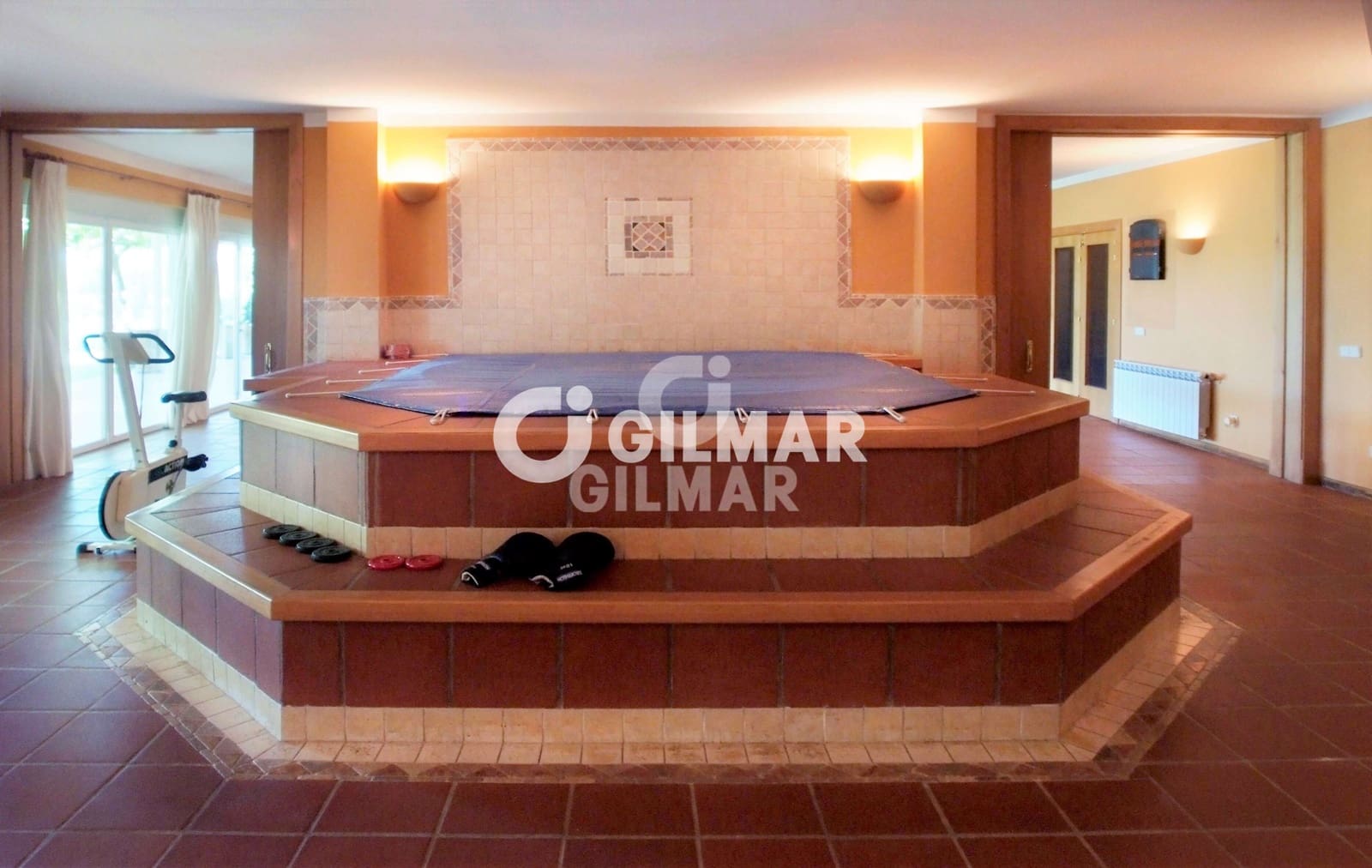 5 soverom Villa til salgs i San Sebastian de los Reyes med svømmebasseng garasje - € 2 390 000 (Ref: 10172979)