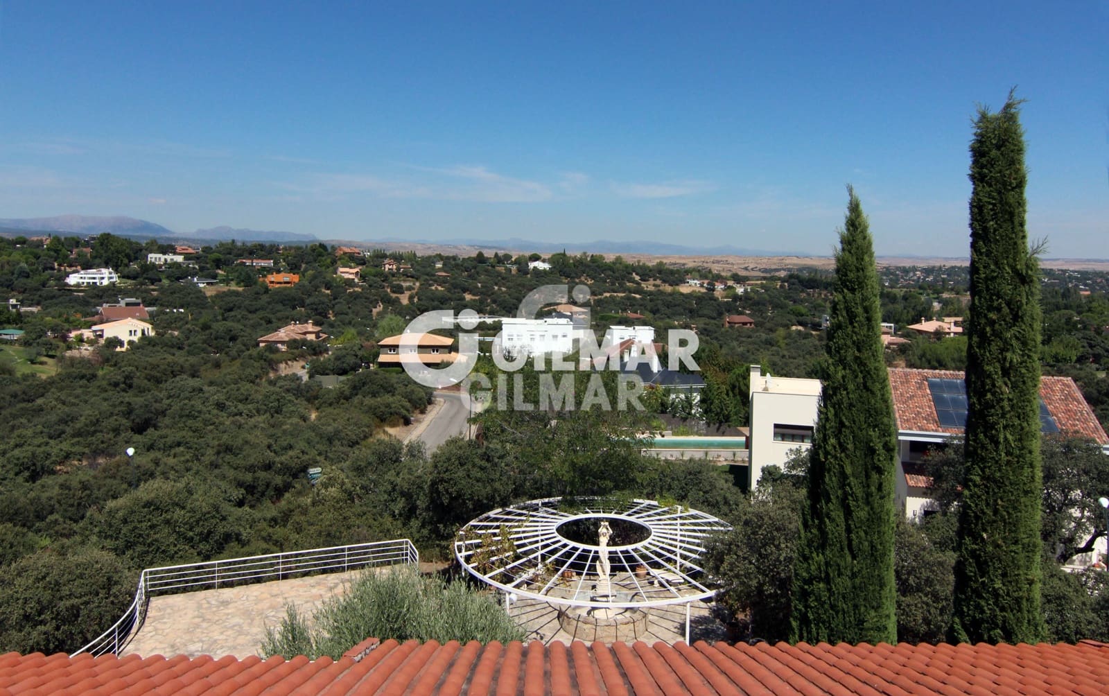 5 soverom Villa til salgs i San Sebastian de los Reyes med svømmebasseng garasje - € 2 390 000 (Ref: 10172979)