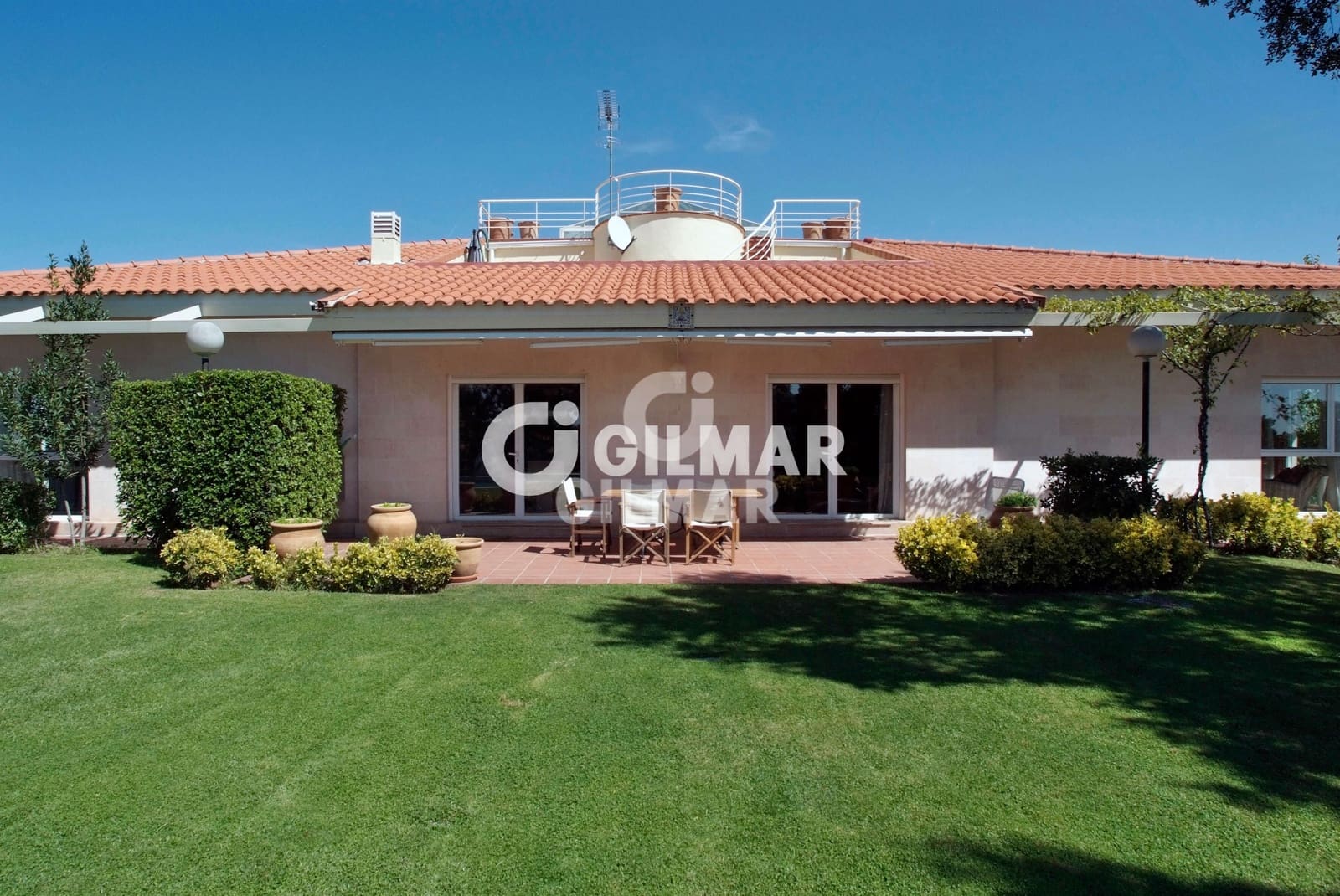 5 soverom Villa til salgs i San Sebastian de los Reyes med svømmebasseng garasje - € 2 390 000 (Ref: 10172979)