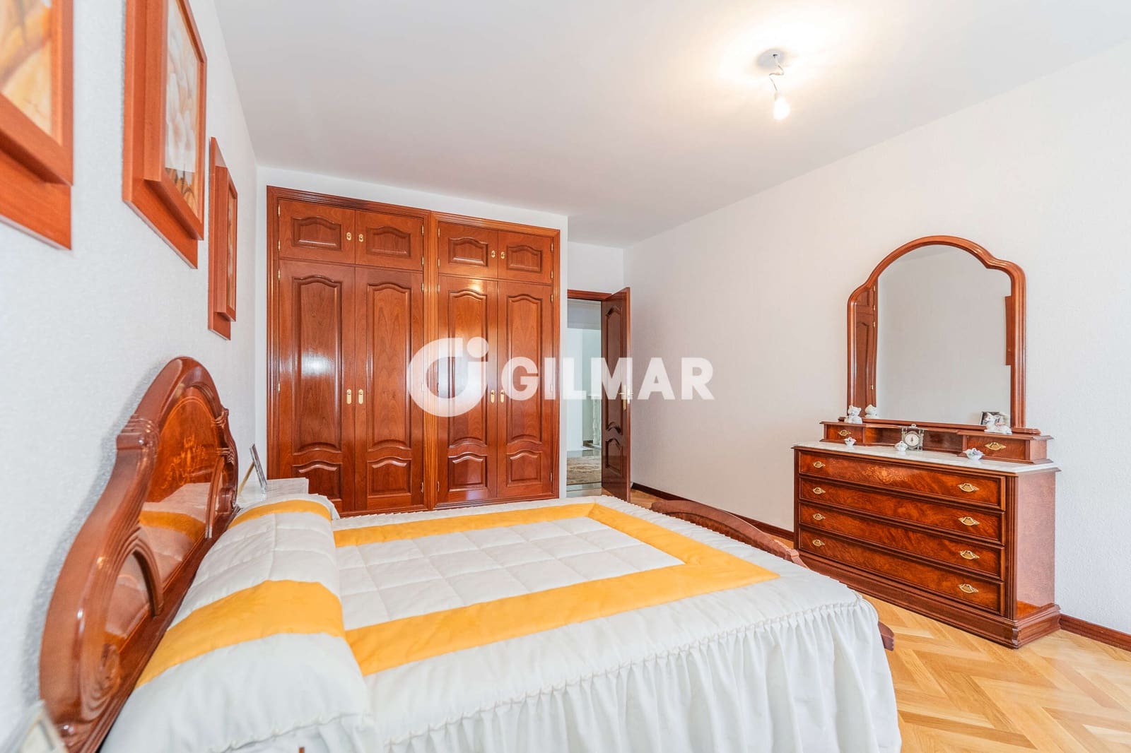 8 Zimmer Villa zu verkaufen in San Sebastian de los Reyes mit Pool Garage - 1.570.000 € (Ref: 10172980)