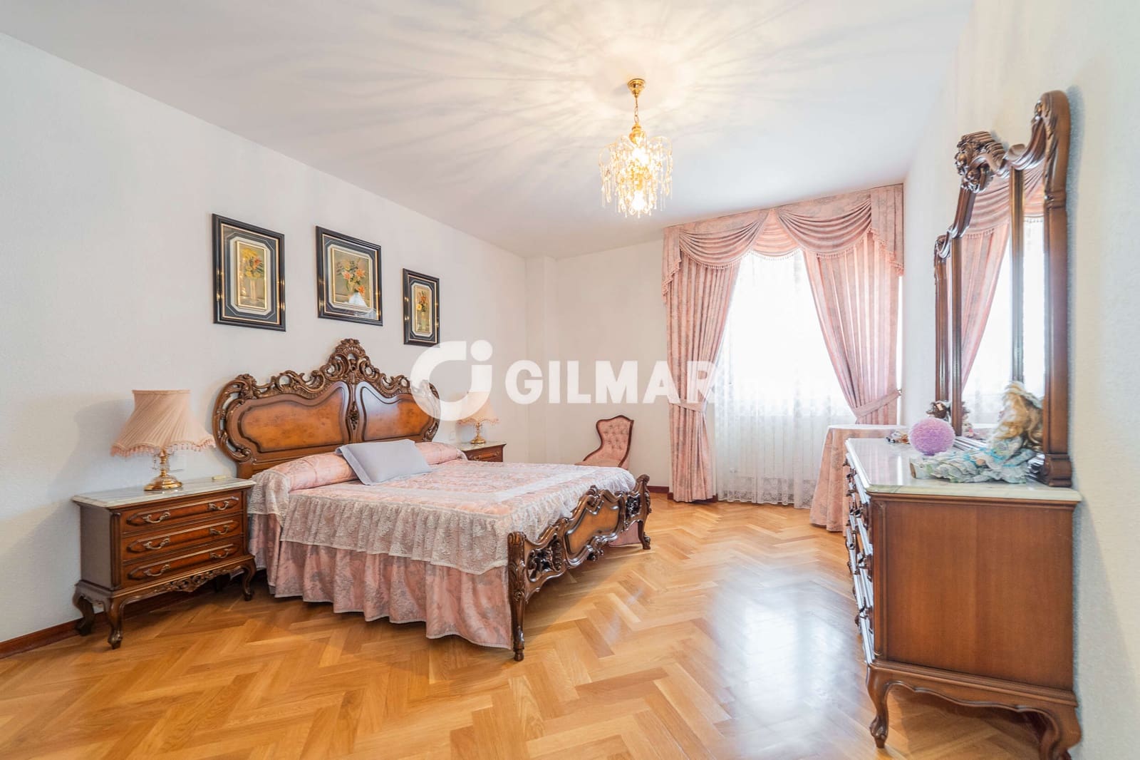 8 Zimmer Villa zu verkaufen in San Sebastian de los Reyes mit Pool Garage - 1.570.000 € (Ref: 10172980)