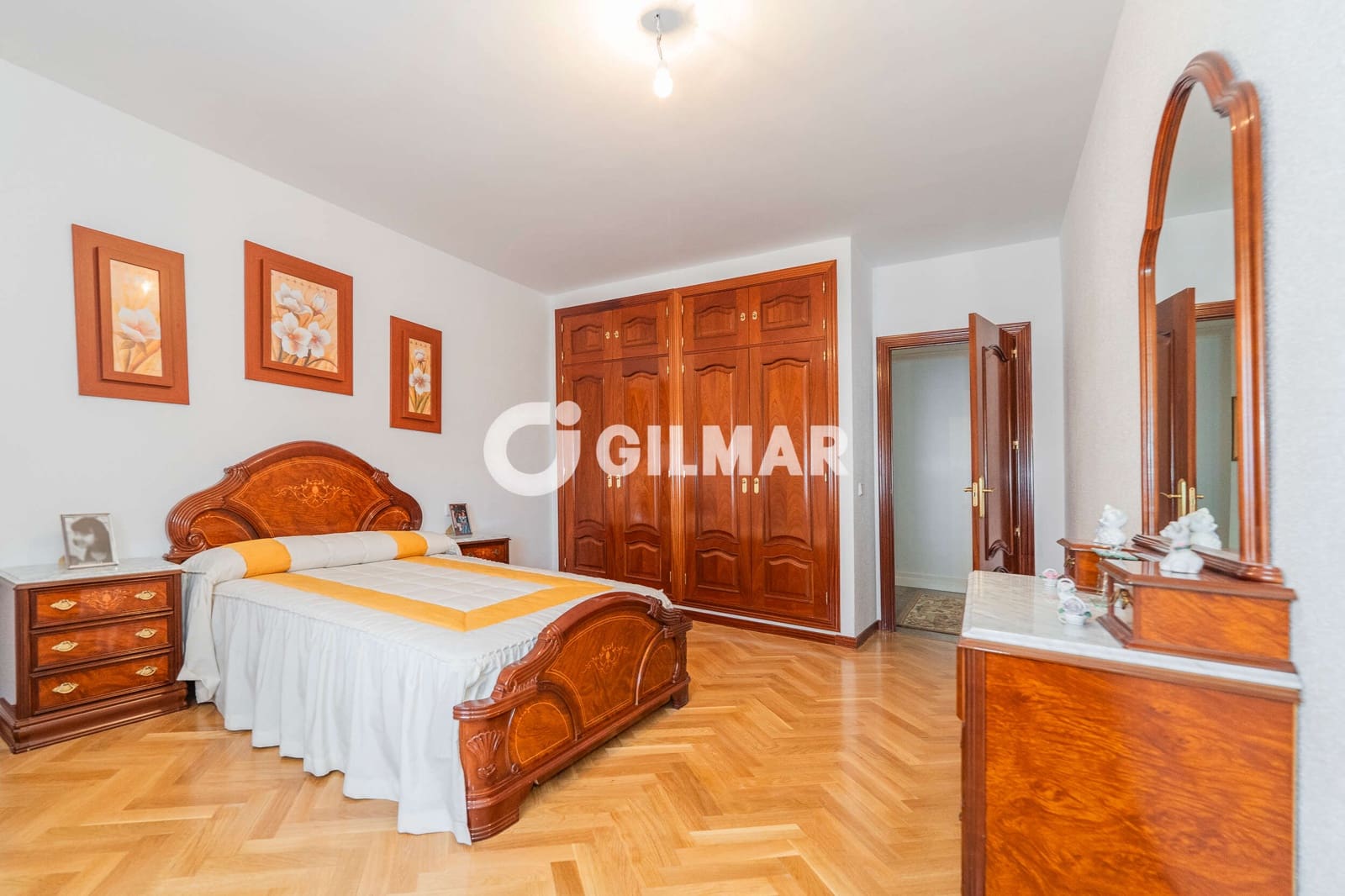 8 Zimmer Villa zu verkaufen in San Sebastian de los Reyes mit Pool Garage - 1.570.000 € (Ref: 10172980)