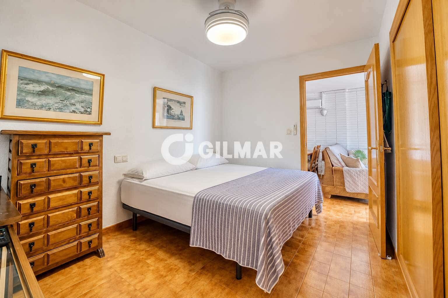 2 bedroom Flat for sale in Alicante / Alacant city with pool garage - € 445,000 (Ref: 10173046)