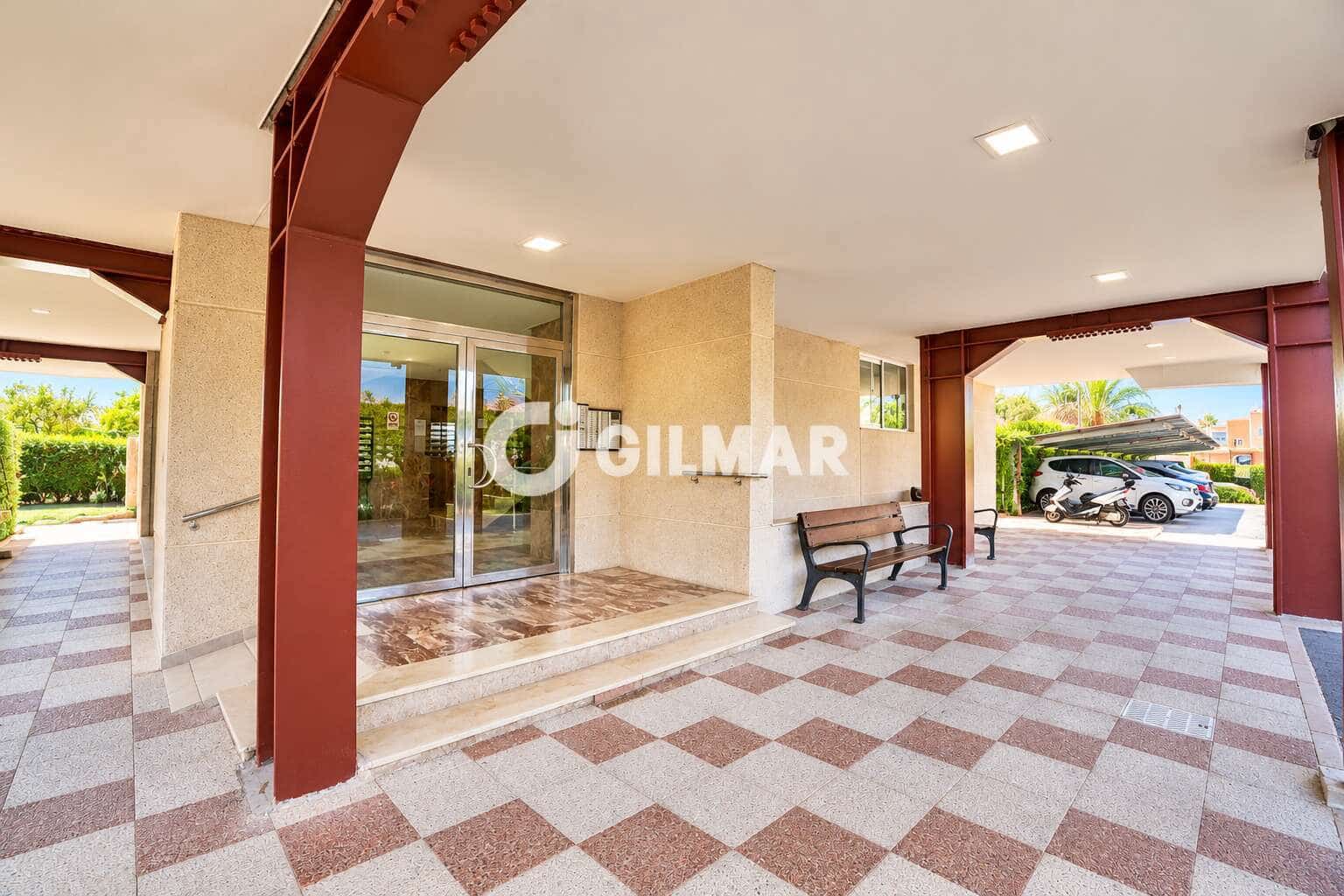 2 bedroom Flat for sale in Alicante / Alacant city with pool garage - € 445,000 (Ref: 10173046)