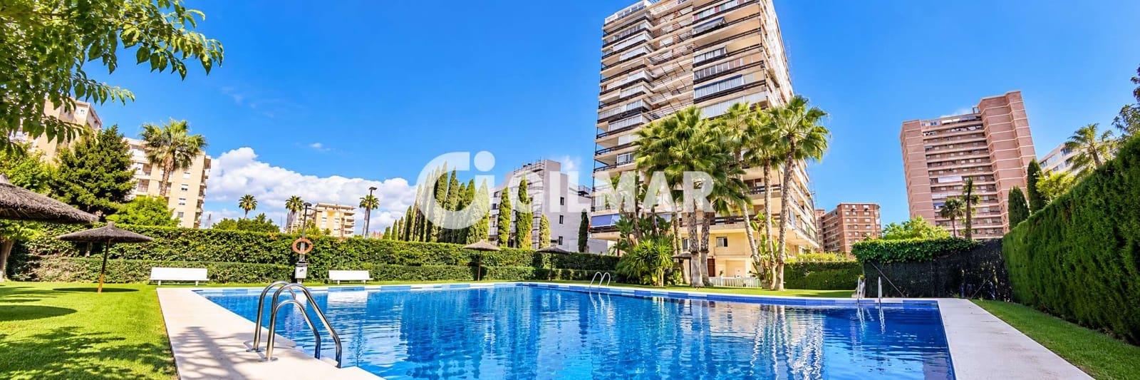 2 bedroom Flat for sale in Alicante / Alacant city with pool garage - € 445,000 (Ref: 10173046)